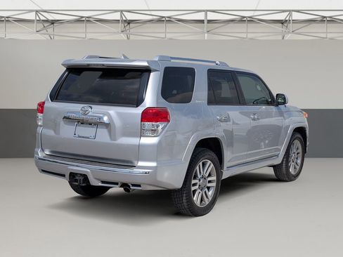 Used 2013 Toyota 4Runner Limited image 9