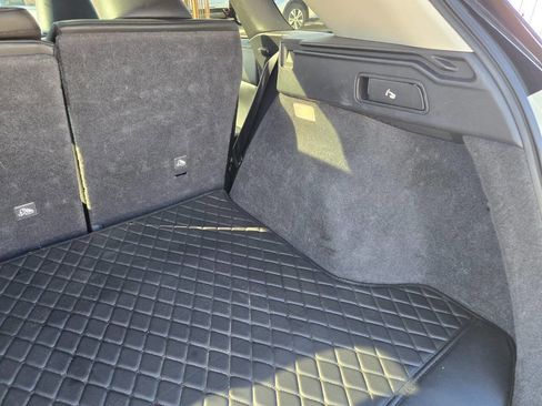 Used 2021 INFINITI QX50 Luxe image 32