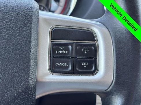 Used 2016 Dodge Grand Caravan SXT w/ Rear Park Assist Package FWD image 14
