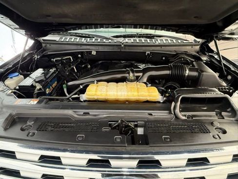 Used 2018 Ford Expedition Max Limited w/ Equipment Group 302A image 12