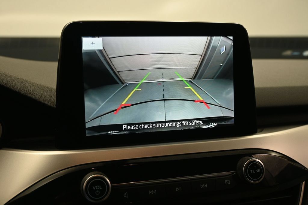 Certified 2020 Ford Escape SE FWD image 17