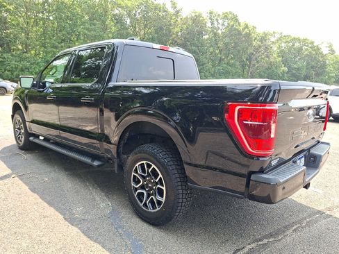 Used 2022 Ford F150 XLT w/ Equipment Group 302A High AWD/4WD image 4