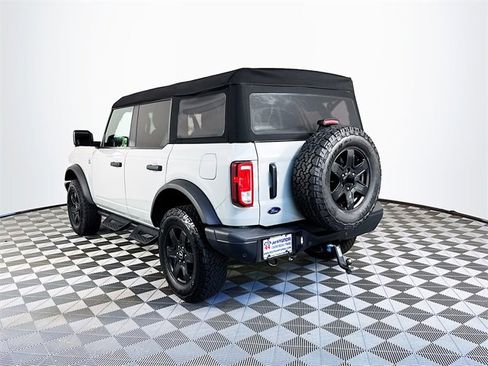 Used 2024 Ford Bronco Black Diamond image 3