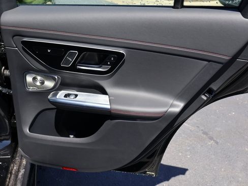 New 2025 Mercedes-Benz GLC 43 AMG 4MATIC image 18