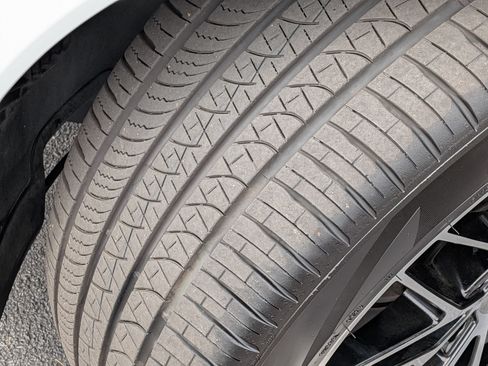 Certified 2026 Porsche Cayenne S AWD/4WD image 39