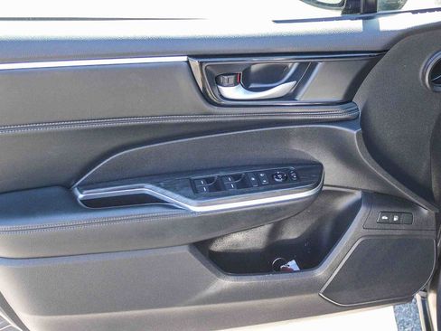 Certified 2019 Honda Clarity Plug-In Hybrid image 19
