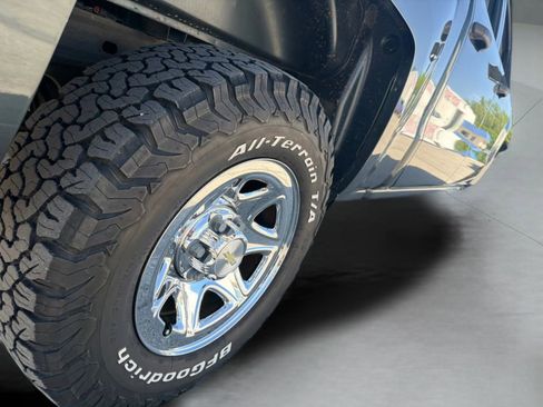 Used 2017 Chevrolet Silverado 1500 LS w/ Trailering Package AWD/4WD image 10