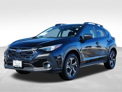 Used 2024 Subaru Crosstrek 2.0i Premium image 3