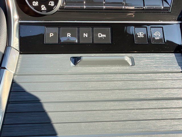 Used 2026 Nissan Armada PRO-4X AWD/4WD image 18