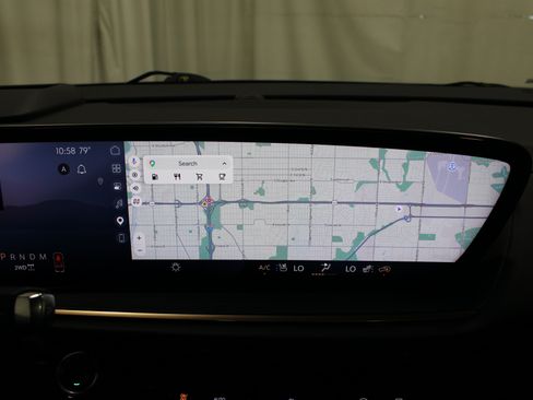 Used 2025 Buick Envision Avenir AWD/4WD image 18