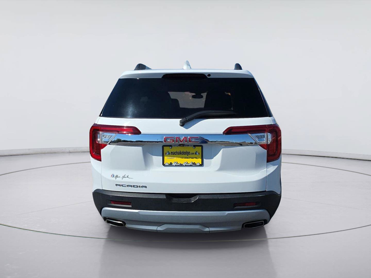 Used 2023 GMC Acadia SLT FWD image 17