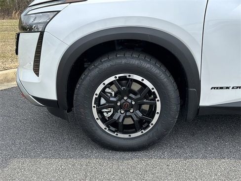 New 2026 Nissan Pathfinder Rock Creek image 12