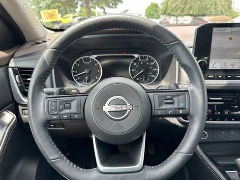 Used 2023 Nissan Rogue SL w/ SL Premium Package AWD/4WD image 26