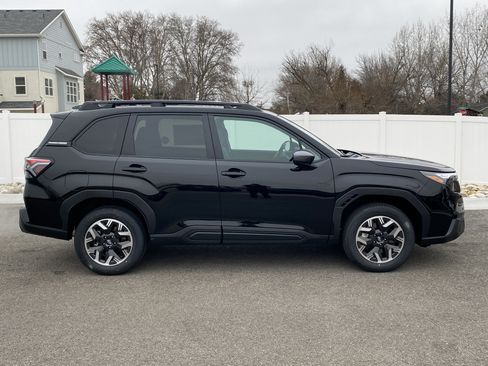 New 2026 Subaru Forester Premium image 7