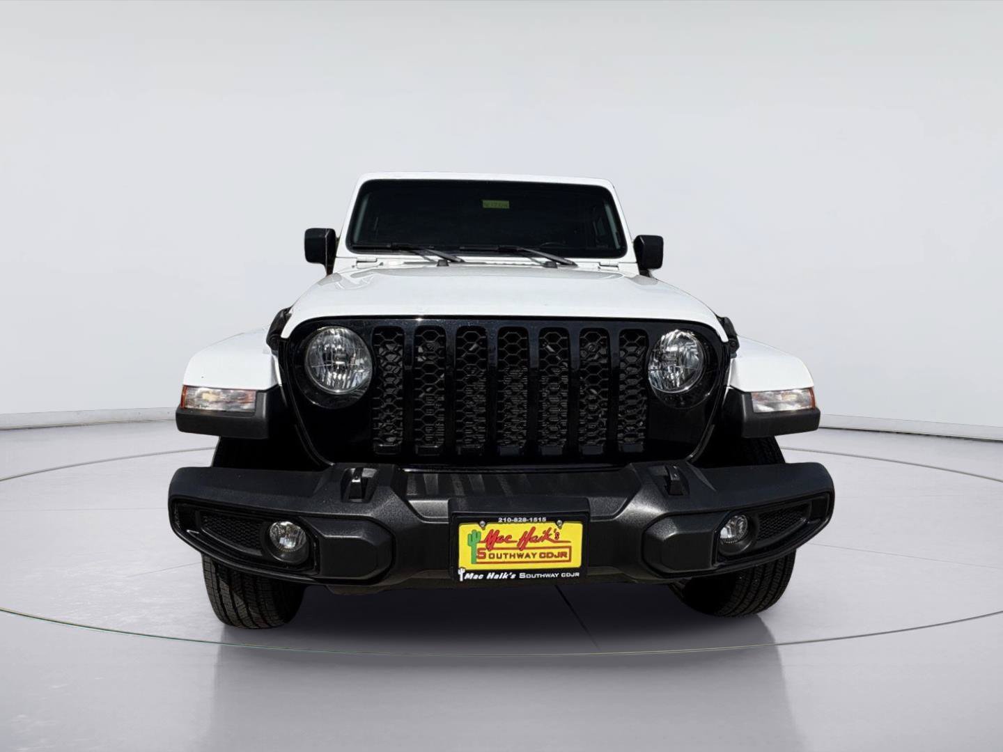 Used 2022 Jeep Gladiator Sport AWD/4WD image 9
