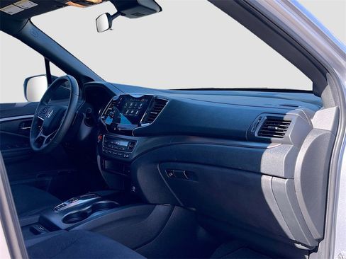 Used 2022 Honda Pilot Sport image 29