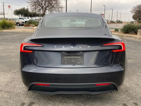 Used 2024 Tesla Model 3 Standard Range image 6