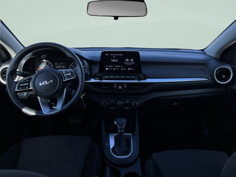 Used 2023 Kia Forte LXS image 25