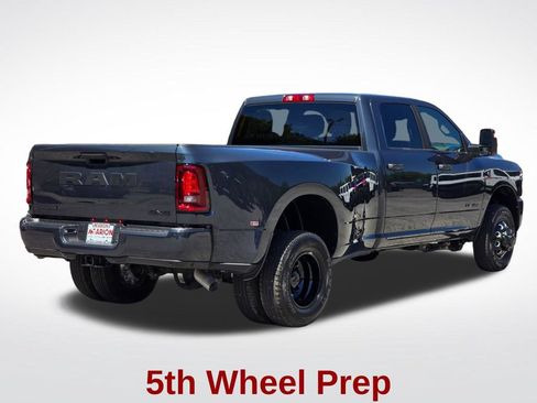New 2026 RAM 3500 Big Horn AWD/4WD image 21
