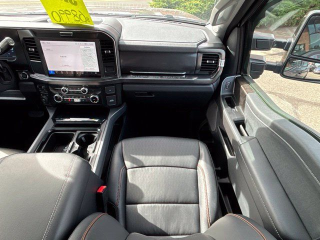 Used 2026 Ford F350 Lariat AWD/4WD image 9