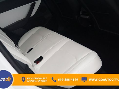 Used 2021 Tesla Model Y Long Range image 13