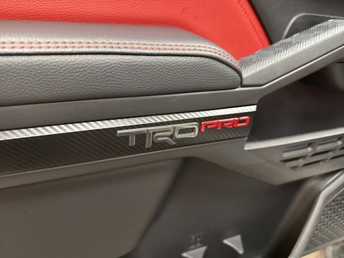 Used 2025 Toyota Tacoma TRD Pro image 30
