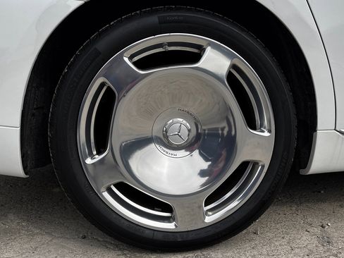 Used 2025 Mercedes-Benz Maybach S 680 4MATIC image 21