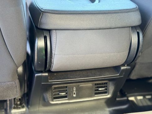 Used 2025 GMC Sierra 2500 Pro image 24