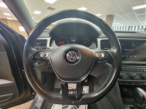 Used 2019 Volkswagen Atlas SE w/ Towing Package image 22