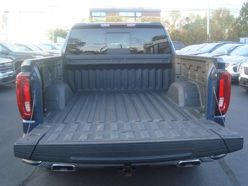 Used 2022 GMC Sierra 1500 SLT w/ SLT Convenience Package image 7