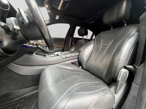 Used 2016 Mercedes-Benz S 550 4MATIC Sedan w/ Premium Package image 13
