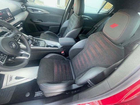 New 2024 Dodge Hornet R/T w/ Track Pack AWD/4WD image 11