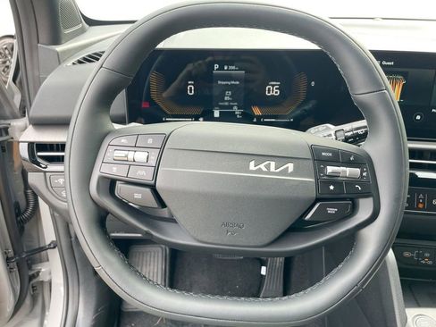 New 2026 Kia Sportage X-Line w/ X-Line Premium Package image 39