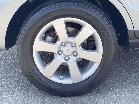 Used 2009 Hyundai Santa Fe SE w/ Touring Pkg 11 image 7