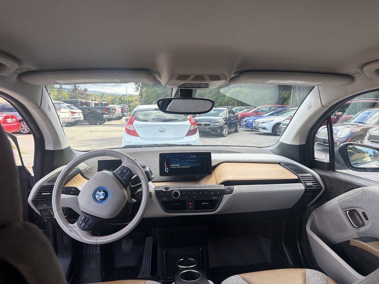 Used 2015 BMW i3 RWD image 17