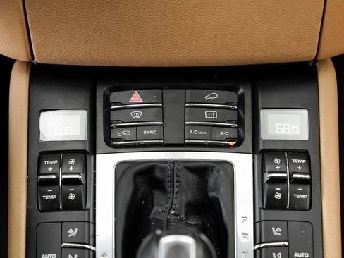 Used 2017 Porsche Macan image 19