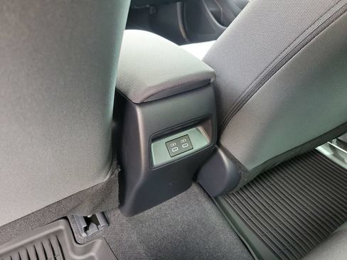 Used 2026 Toyota Corolla LE FWD image 11