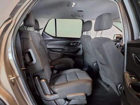 Used 2018 Chevrolet Traverse LT AWD/4WD image 11