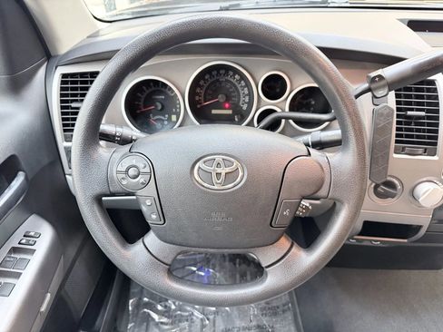 Used 2013 Toyota Tundra 4x4 Double Cab w/ Tow Pkg image 21