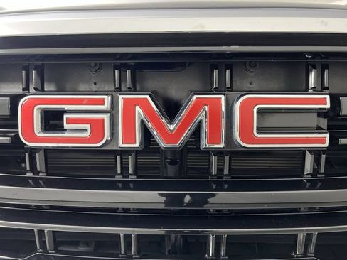 Certified 2023 GMC Yukon XL SLE RWD image 31