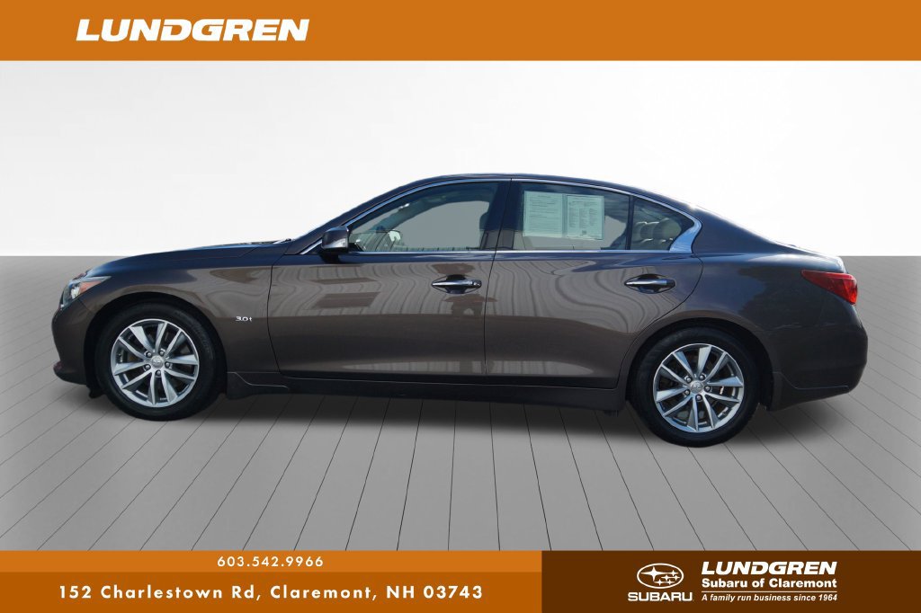 Used 2017 INFINITI Q50 3.0t Premium w/ 3.0T Premium Plus Package AWD/4WD image 36