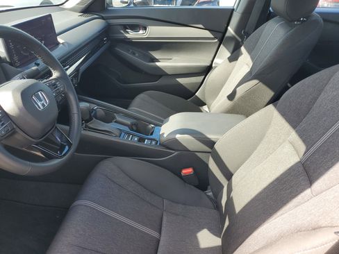 Used 2024 Honda Accord Sport image 19