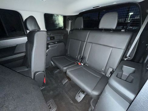 Used 2025 Hyundai Santa Fe SEL image 29