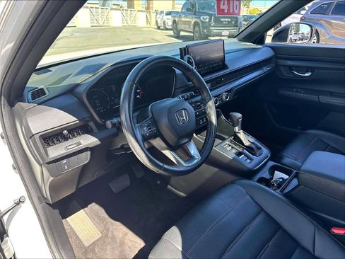 Used 2025 Honda CR-V Sport-L image 16