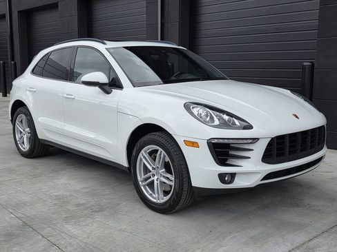 Used 2018 Porsche Macan image 6