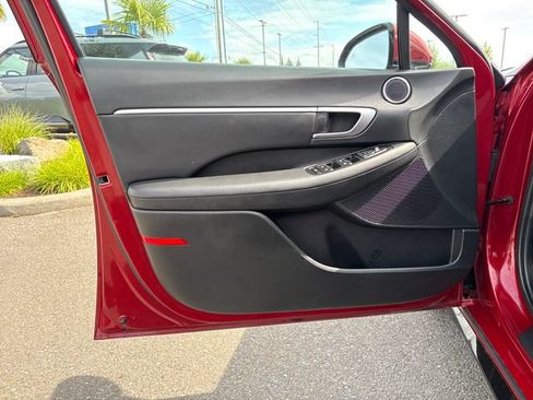 Used 2024 Hyundai Sonata SEL FWD image 15
