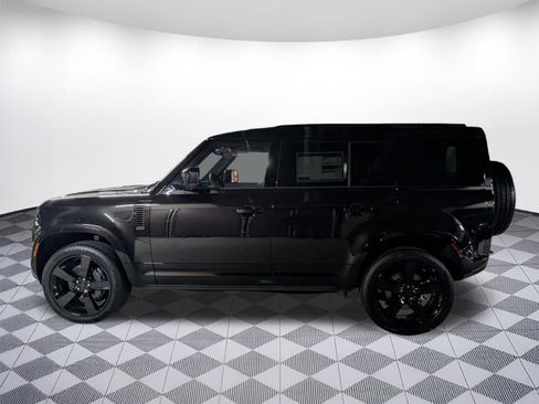 New 2026 Land Rover Defender 110 X-Dynamic SE AWD/4WD image 2