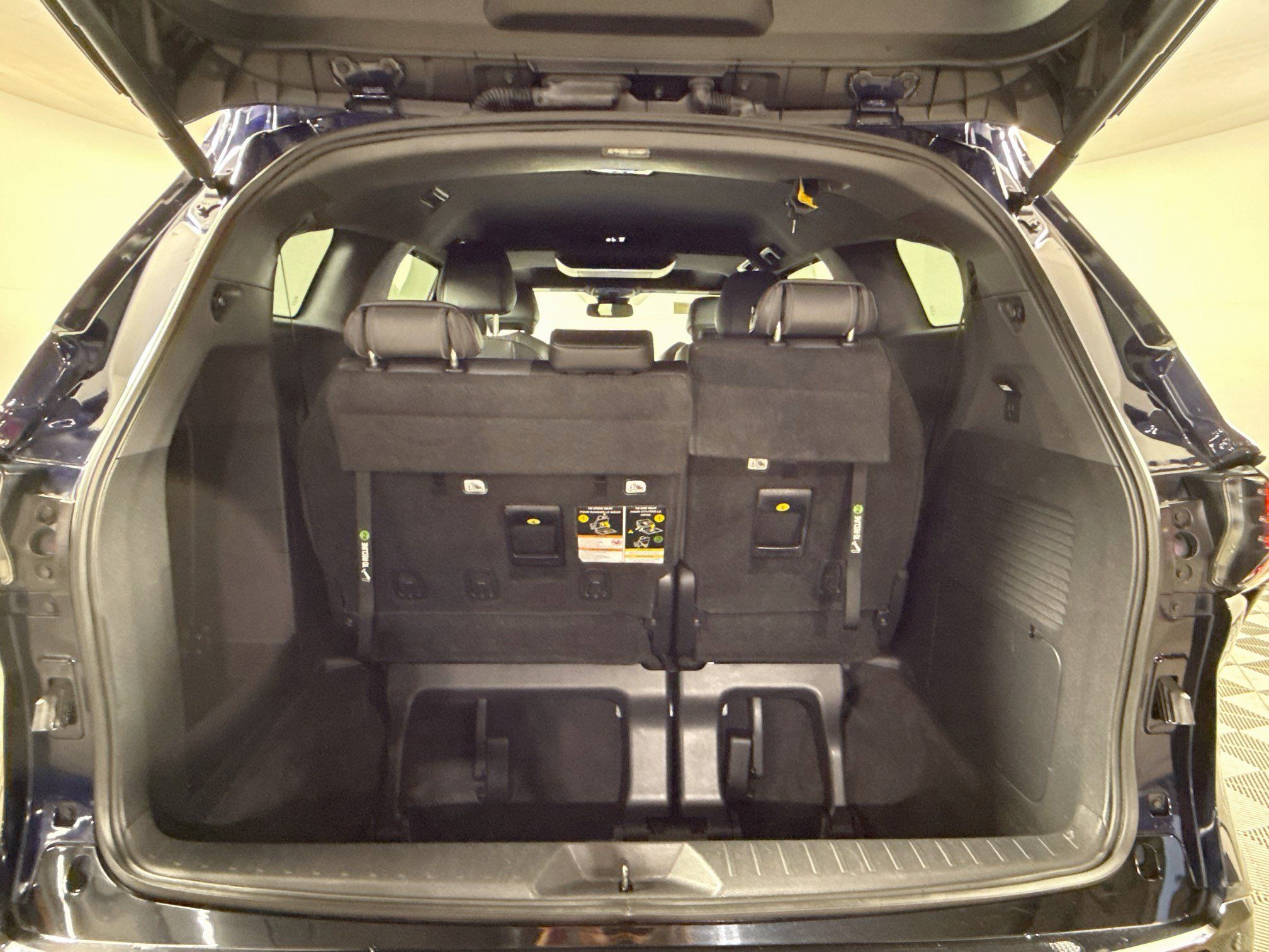 Used 2022 Toyota Sienna XSE w/ XSE Plus Package AWD/4WD image 26
