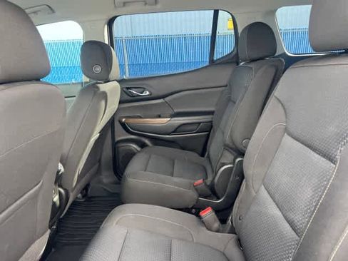 Used 2021 GMC Acadia SLE w/ Driver Convenience Package image 19