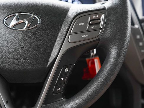 Used 2017 Hyundai Santa Fe SE w/ Cargo Package AWD/4WD image 26
